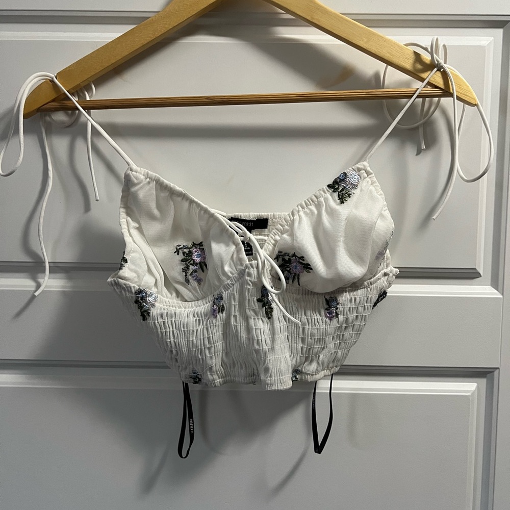 Adorable embroidered F21 spaghetti tie strap bralette top. Size S. - Picture 8 of 9